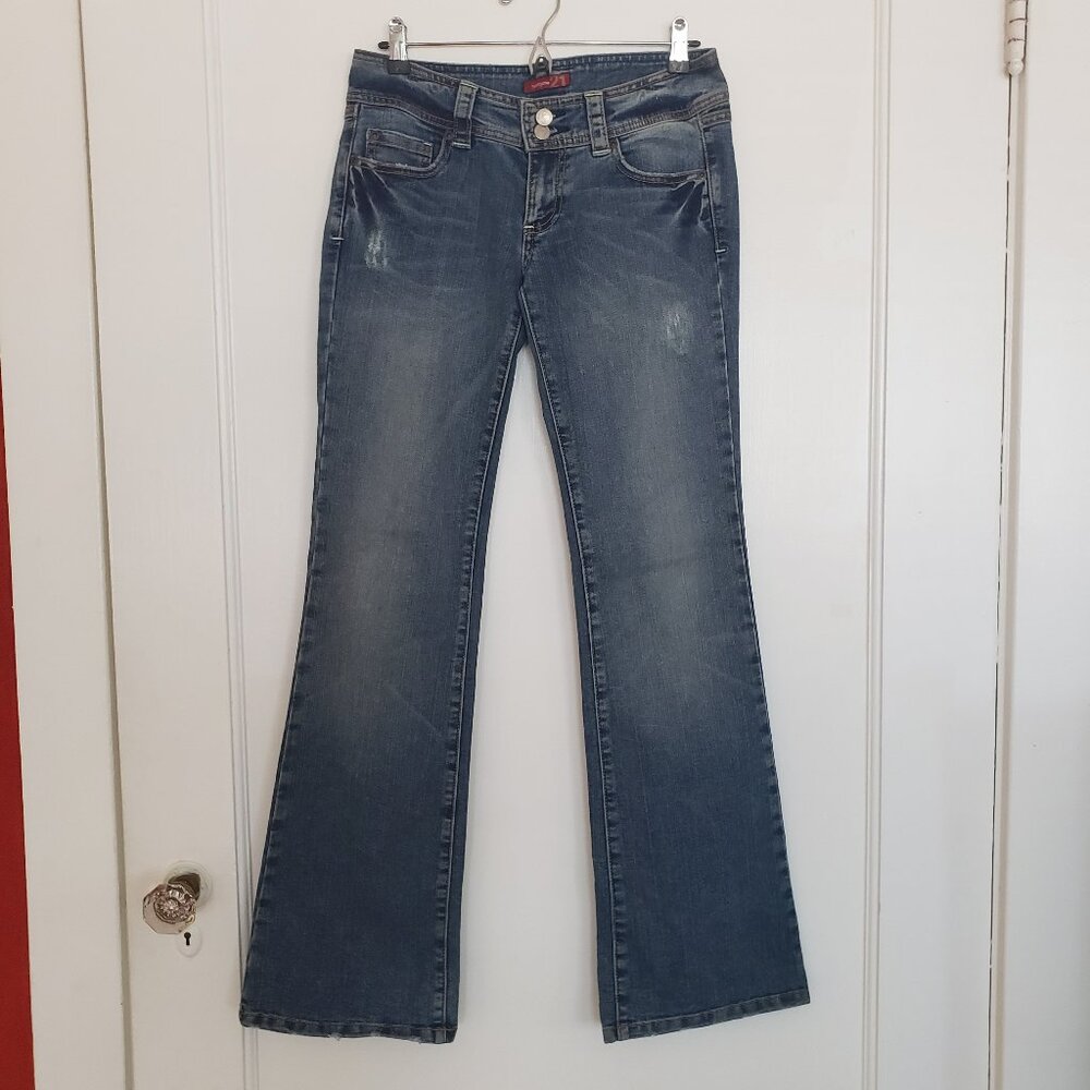 Forever 21 Low Rise Bootcut Flare Distressed Jeans Size 7